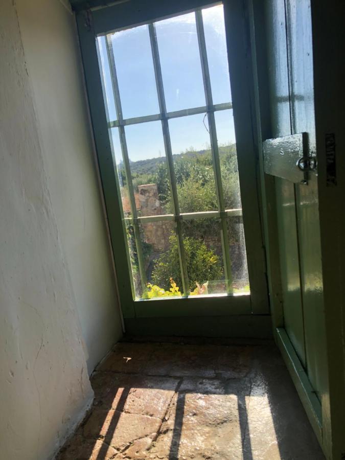 Casa Del Almezo Guest House อัลโมโดวาร์ เดล ริโอ ภายนอก รูปภาพ